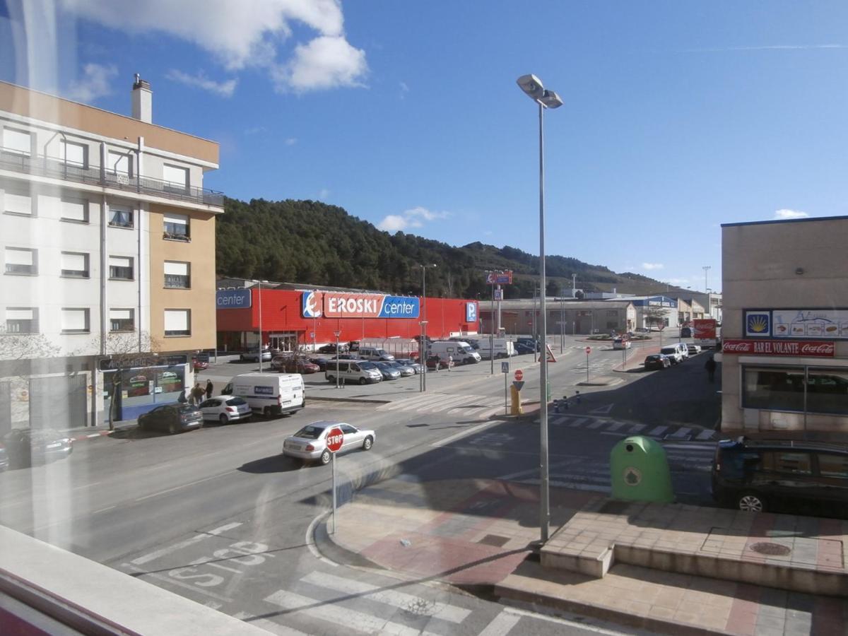 Hostal El Volante Estella Exteriör bild